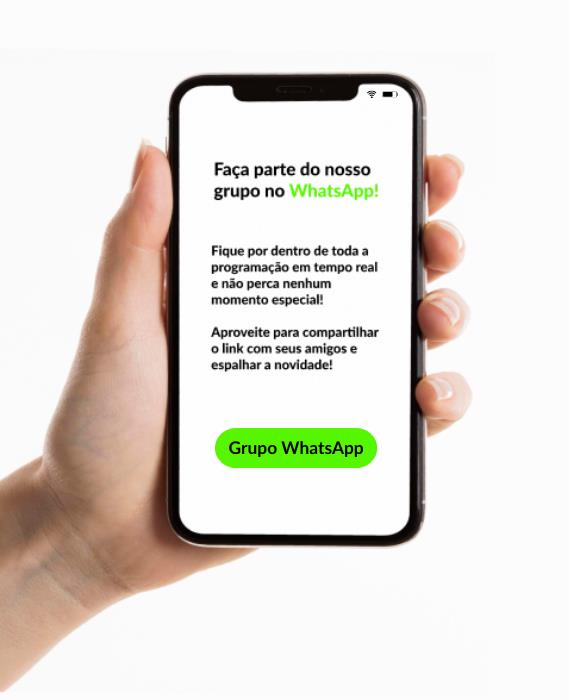 Mão segurando celular